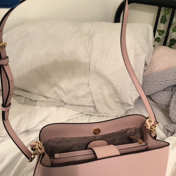 Micheal Kors Sofia bag - Picture 5 of 7